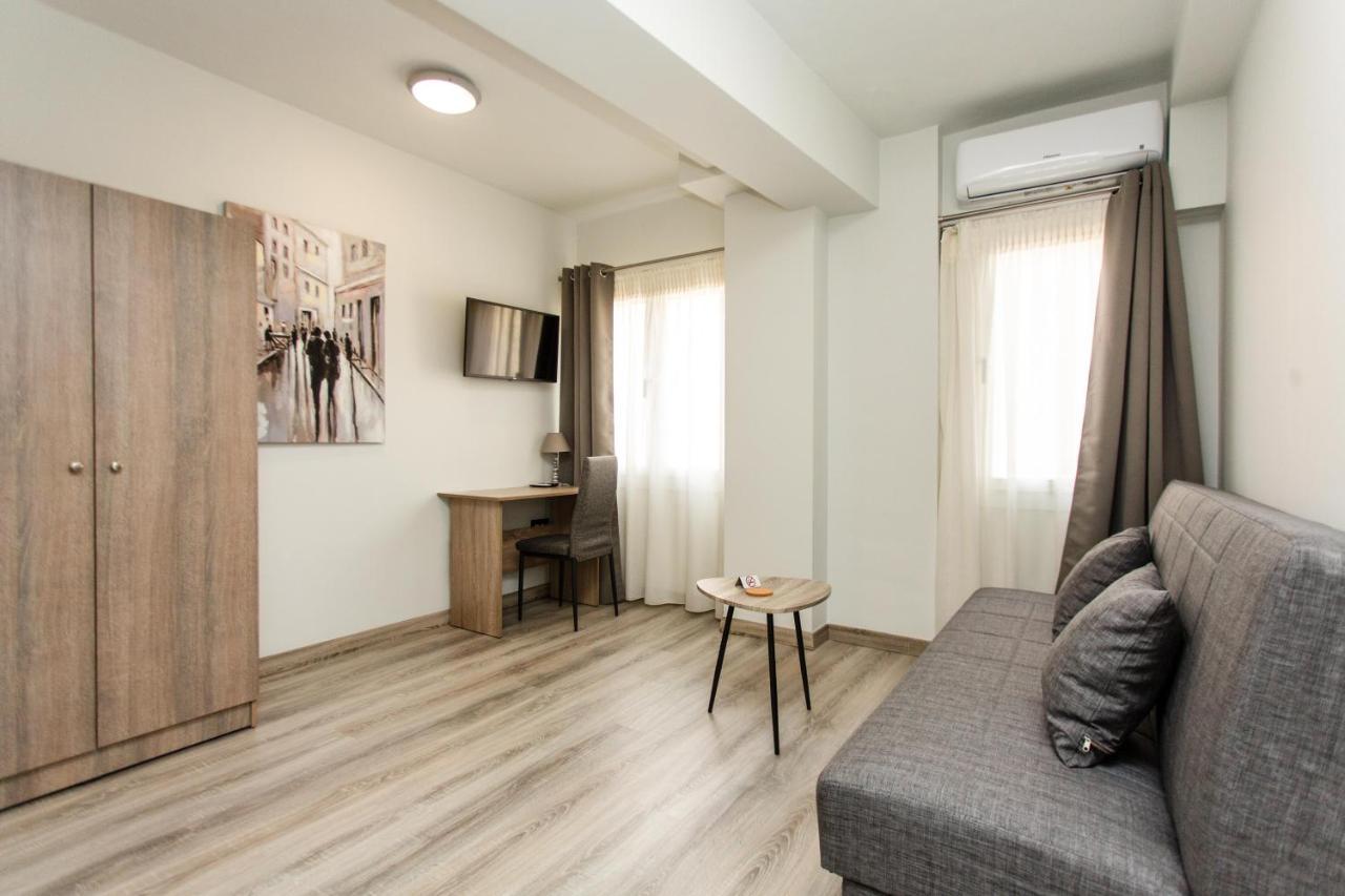 John Central Suites Солун Екстериор снимка